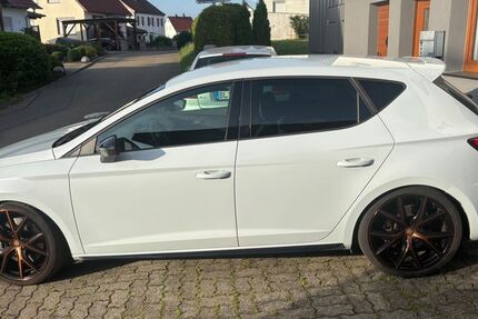 Seat Leon 92.400 km 19.100 &euro; Balingen 72336