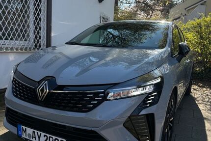 Renault Clio 37.000 km 16.990 &euro; München 80933