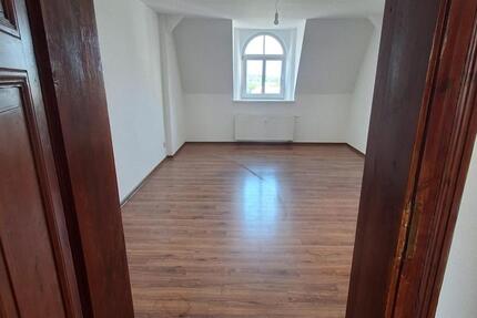 2 Dachgeschosswohnungen zu verkaufen 5 zimmer