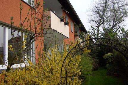 Wohnung Mülheim Broich - 4 Zimmer, 88 m&sup2;, 830&euro; | Angebot:24874433