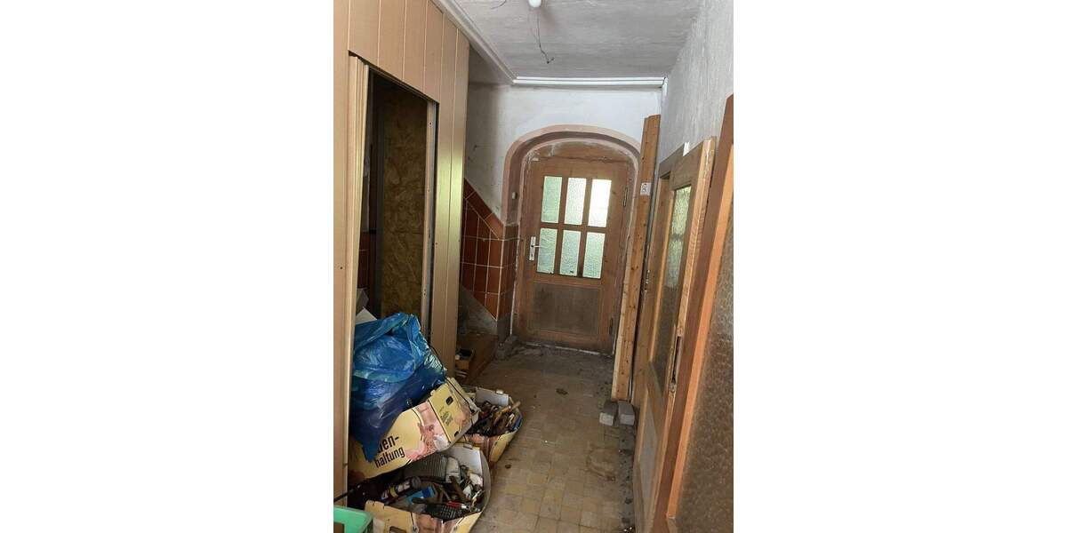 Mehrfamilienhaus, Wohnhaus Glashütte - 5 Zimmer, 126 m&sup2;, 45.000&euro; | Angebot:25704970