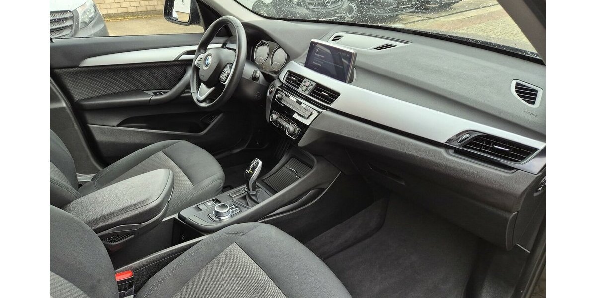 BMW X1 sDrive 18 i Advantage Automatic,Navi 68.650 km 21.690 &euro; Rodgau 63110