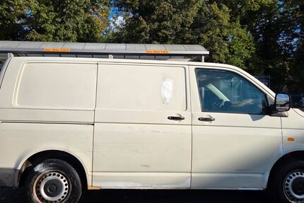VW T5 Transporter 373.000 km 3.000 &euro; Berlin 13403