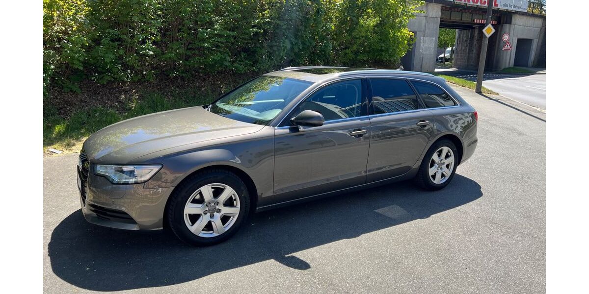 Audi A6 332.000 km 8.499 &euro; Cham 93413
