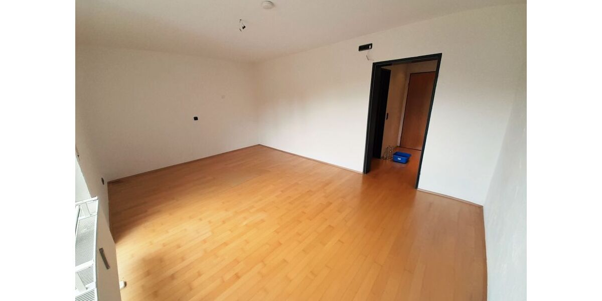 Provisionsfrei* Zentrumsnahe helle 2-Zimmer-Wohnung mit Balkon - Etagenwohnung Memmingen | Angebot:25642405