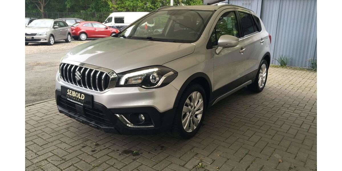 Suzuki (SX4) S-Cross 44.001 km 12.980 &euro; Berlin 10315