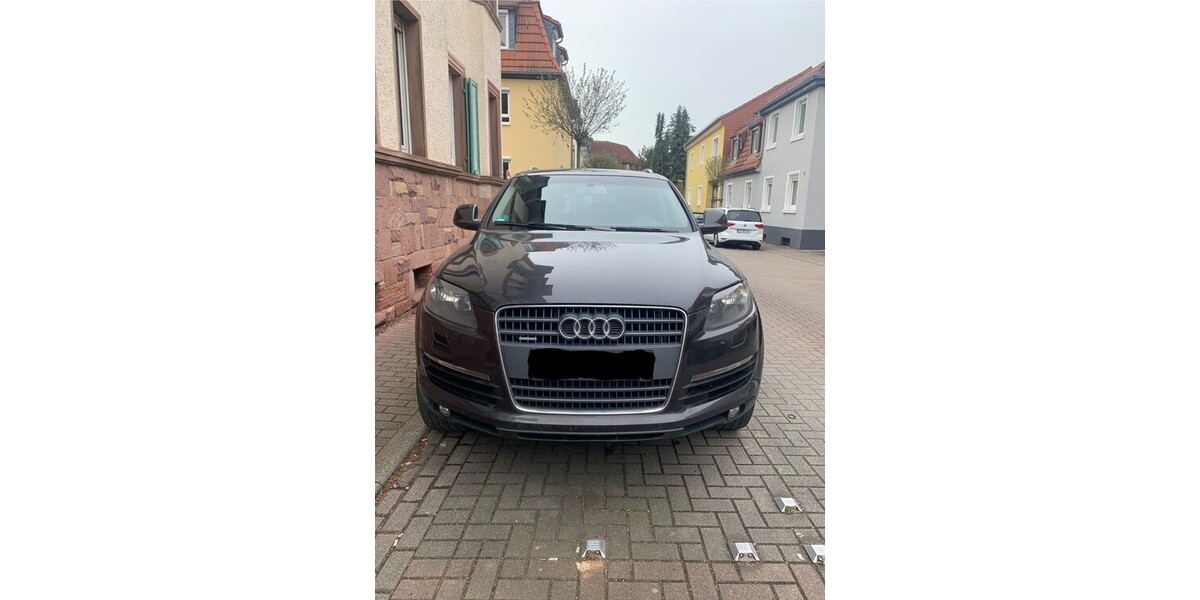 Audi Q7 280.000 km 8.500 &euro; Leimen 69181