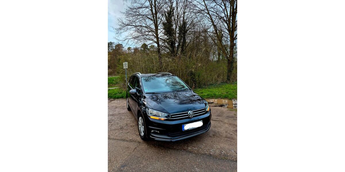 VW Touran 97.000 km 22.790 &euro; Rülzheim 76761