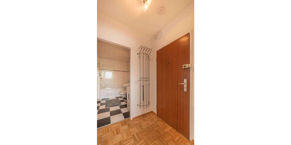 Etagenwohnung Frankfurt am Main Westend-Süd - 2 Zimmer, 45 m&sup2;, 1.820&euro; | Angebot:25458975