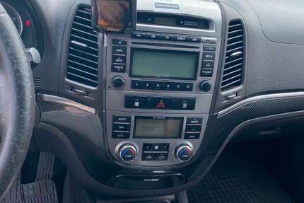Hyundai SANTA FE 292.000 km 3.999 &euro; Duisburg 47137