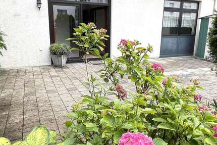 Wohnung zum Kaufen in Pfullingen 319.000 € 133 m² 4 zimmer