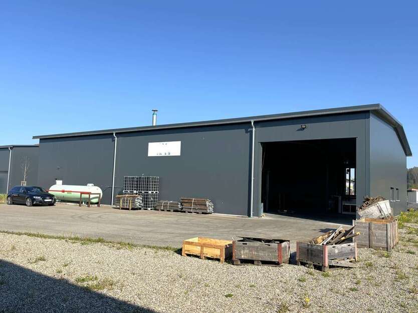 Halle in Westerheim 995.000 € 630 m²