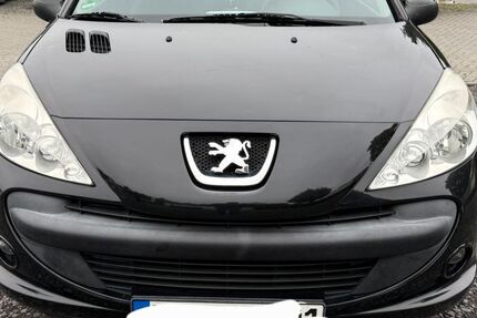 Peugeot 206 158.000 km 1.999 € Rüsselsheim 65428