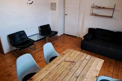 2 Zimmer DG mit Loftcharakter | nicht WG-geeignet | Dielenboden 2 zimmer