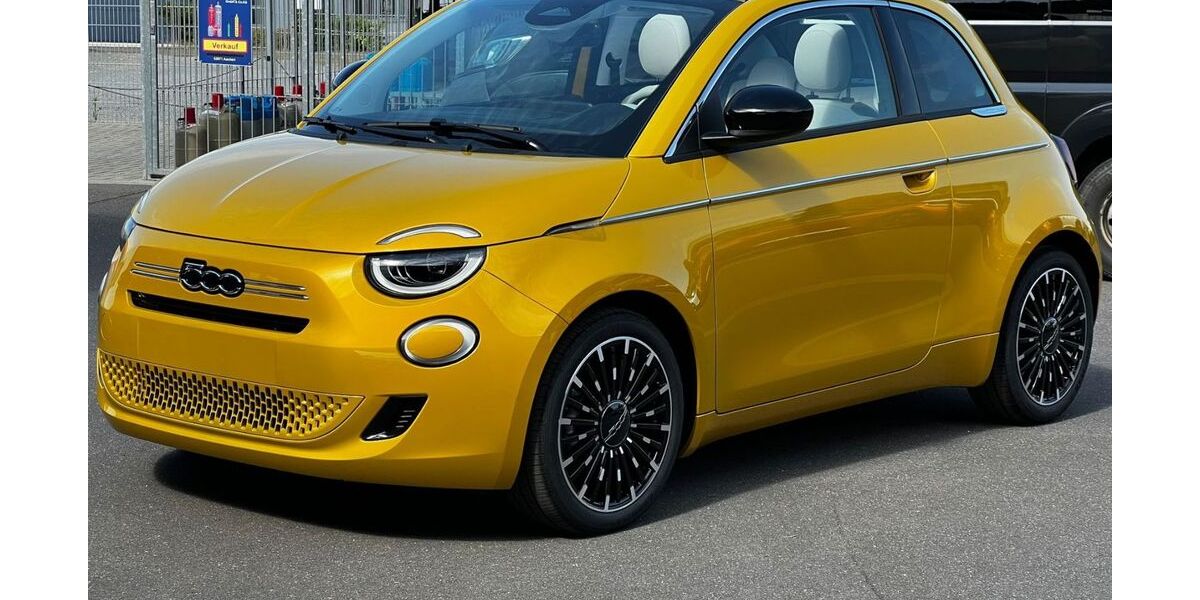 Fiat 500C 1.001 km 25.880 &euro; Düren 52351
