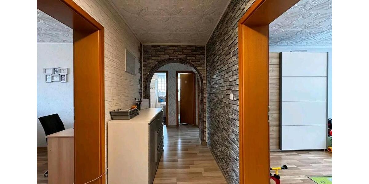 Etagenwohnung Lahr (Schwarzwald) - 4 Zimmer, 107 m&sup2;, 275.000&euro; | Angebot:27128138