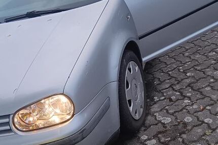 VW Golf 99.000 km 2.500 &euro; Goch 47574