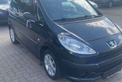 Peugeot 1007 231.000 km 1.290 &euro; Hamburg 21107
