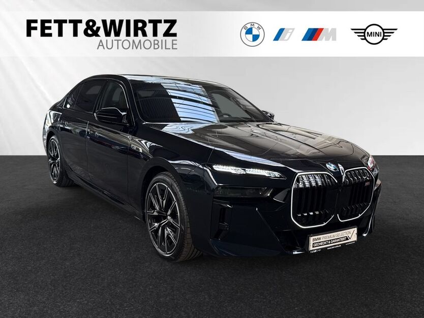 BMW i7 3.600 km 132.800 € Moers 47441