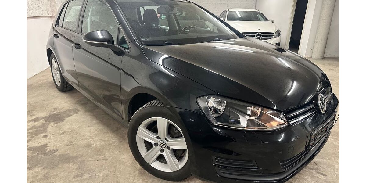 VW Golf 220.000 km 7.290 &euro; Freiberg am Neckar 71691