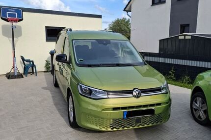 VW Caddy Maxi 101.968 km 23.990 &euro; Aken (Elbe) 06385