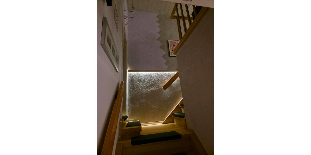 Doppelhaushälfte Frielendorf - 7 Zimmer, 145 m&sup2;, 235.000&euro; | Angebot:24576443