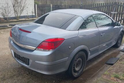 Opel Astra 224.900 km 950 &euro; Stuvenborn 24641