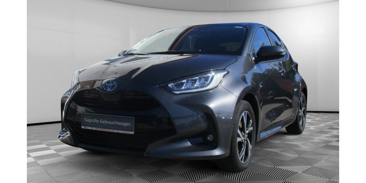 Toyota Yaris 19.800 km 22.980 &euro; Parchim 19370