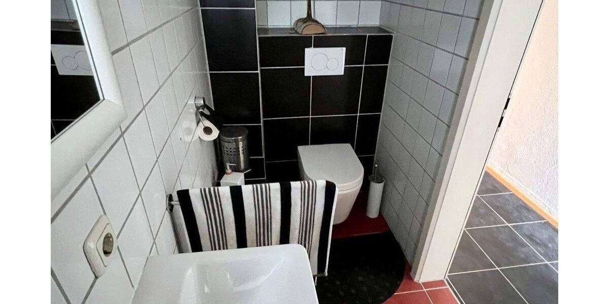 Reihenmittelhaus Neustadt an der Waldnaab Neustadt - 7 Zimmer, 238 m&sup2;, 269.000&euro; | Angebot:25779826