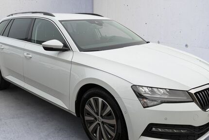 Skoda Superb 68.793 km 29.890 &euro; Offenburg- Industriegebiet Elgersweier-Nord 77656
