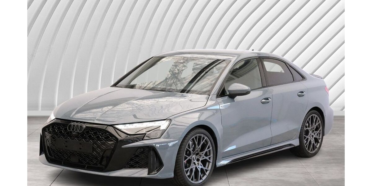 Audi RS3 2.000 km 64.990 € Unterschleißheim 85716