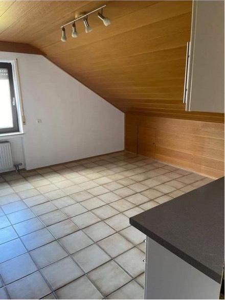 Dachgeschoßwohnung Bretzfeld - 2.5 Zimmer, 80 m&sup2;, 790&euro; | Angebot:25940709