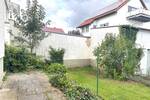 Zweifamilienhaus mit Ausbaureserve in ruhiger Feldrandlage