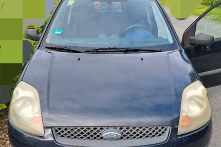Ford Fiesta 190.000 km 700 &euro; Springe 31832