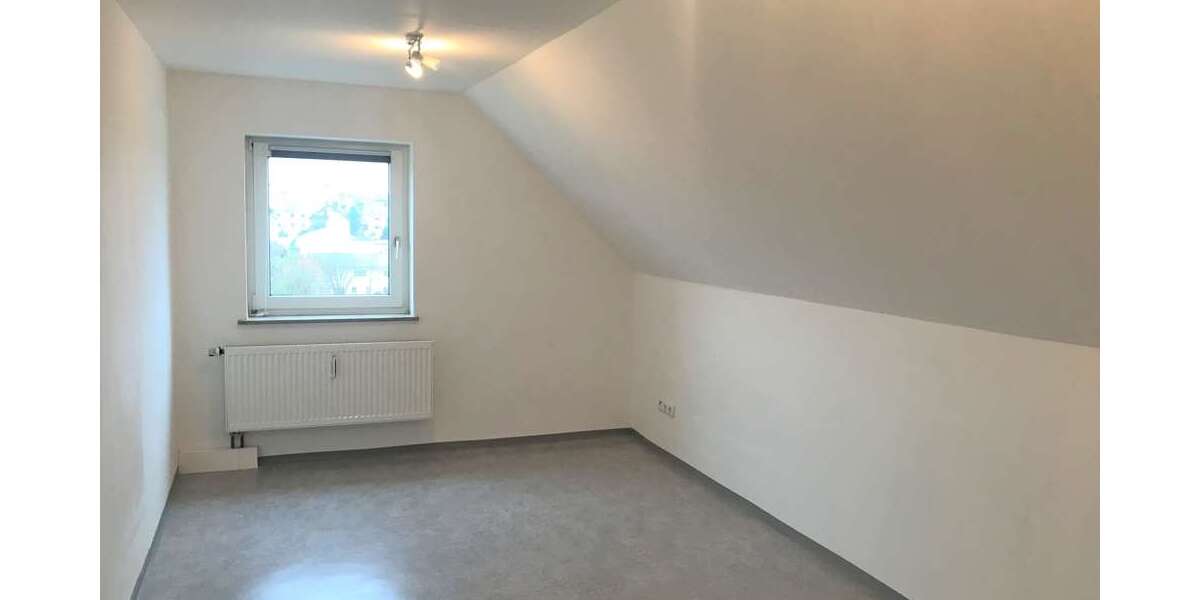 Etagenwohnung Auerbach in der Oberpfalz Welluck - 1 Zimmer, 37 m&sup2;, 350&euro; | Angebot:25379556