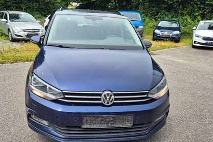 VW Touran 262.000 km 7.999 &euro; Deggendorf 94469