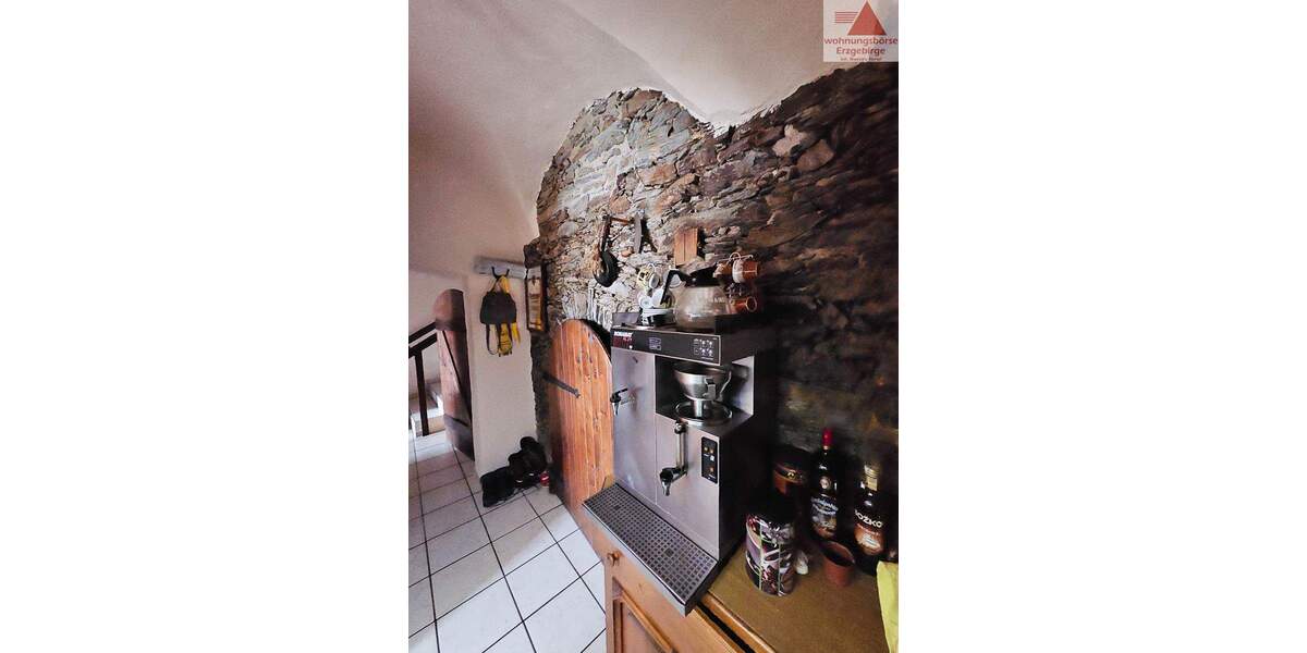 Mehrfamilienhaus, Wohnhaus Grünhain / Beierfeld Grünhain - 8 Zimmer, 200 m&sup2;, 269.000&euro; | Angebot:25688219