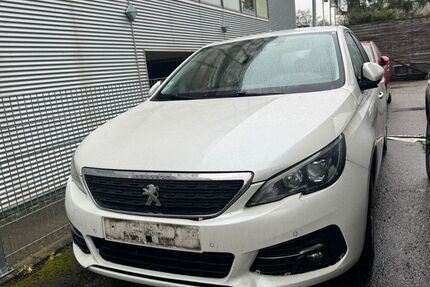 Peugeot 308 110.139 km 10.290 &euro; Mainz 55128