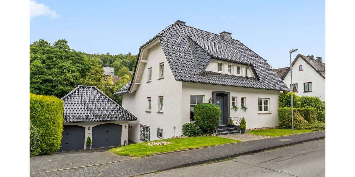 Einfamilienhaus Olpe - 7 Zimmer, 239 m&sup2;, 550.000&euro; | Angebot:25994500