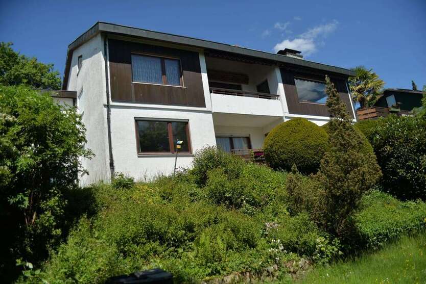 Haus zum Kaufen in Jagsthausen 385.000 € 220 m²