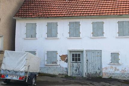 Haus Engen - 6 Zimmer, 150 m&sup2;, 65.000&euro; | Angebot:25612398