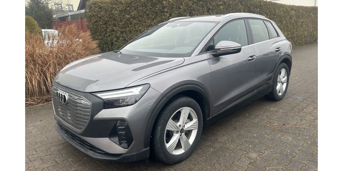 Audi Q4 e-tron 11.700 km 25.800 &euro; Niederlauer 97618