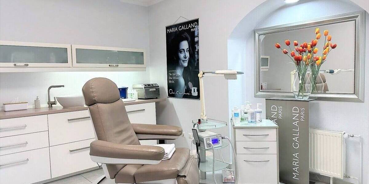 Gewerbeobjekt Kerpen Sindorf - 4 Zimmer, 109 m&sup2;, 952&euro; | Angebot:25749014