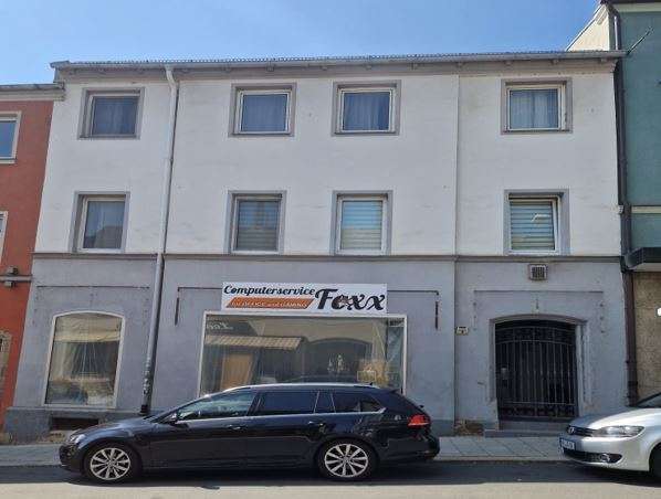 Haus zum Kaufen in Hof 249.000 € 182 m²
