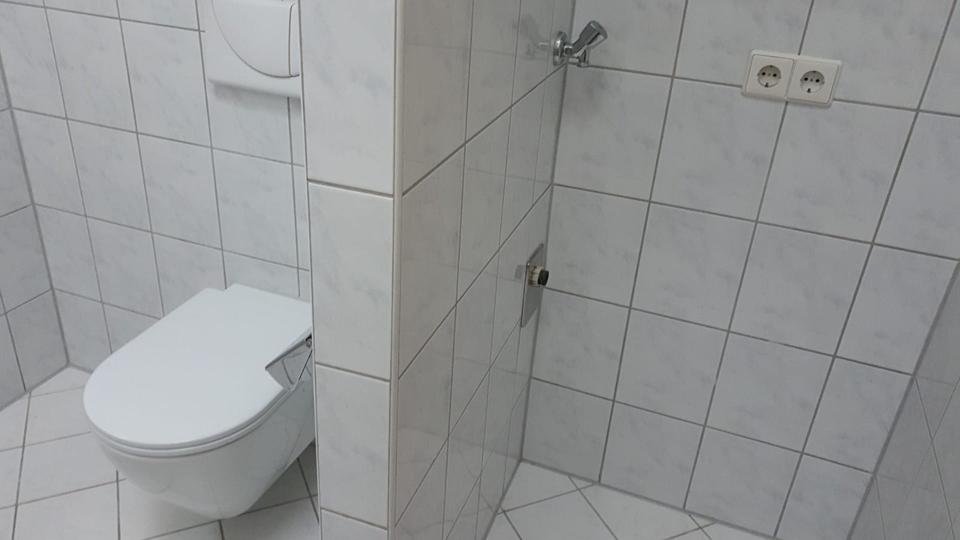 Dachgeschoßwohnung Denzlingen - 2 Zimmer, 68 m&sup2;, 950&euro; | Angebot:24767564