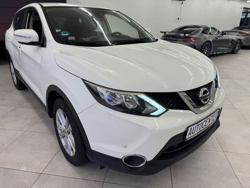 Nissan Qashqai 213.840 km 5.900 € Hockenheim 68766