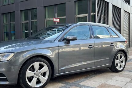 Audi A3 150.000 km 15.290 &euro; München 80995