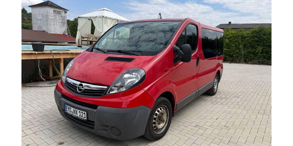 Opel Vivaro 298.500 km 4.999 &euro; Limburg 65549