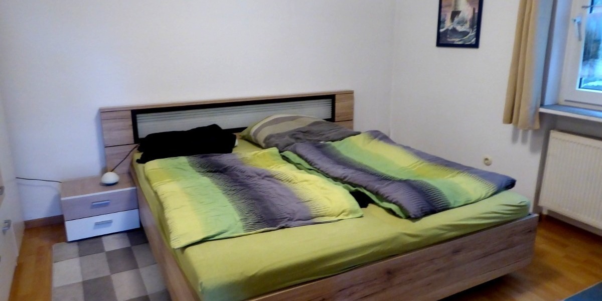 ZWEIFAMILIEN-HAUS IN BEGEHRTER LAGE!!! FÜR EIGENNUTZER ODER KAPITALANLEGER!! - Zweifamilienhaus Hirschaid | Angebot:26801457
