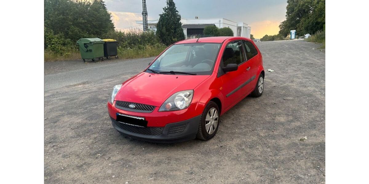 Ford Fiesta 169.000 km 2.700 &euro; Wetzlar 35576